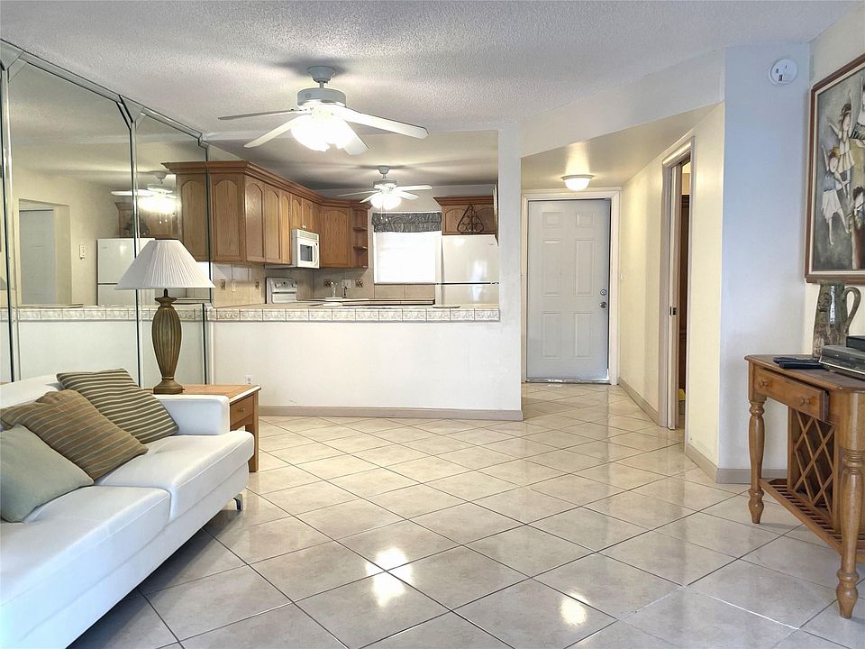 1st image of 630 Tennis Club Drive #307