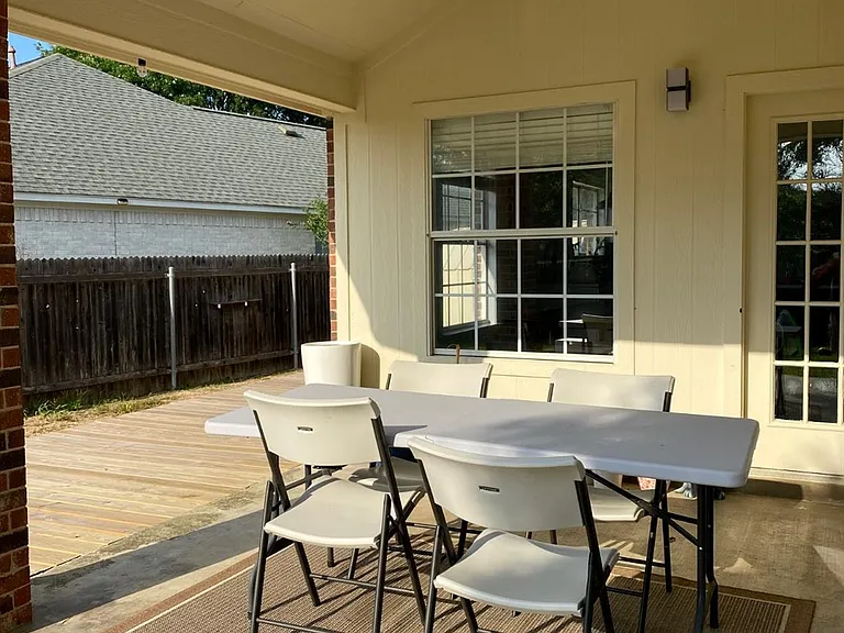 2623 Goldfinch Dr — Photo 15