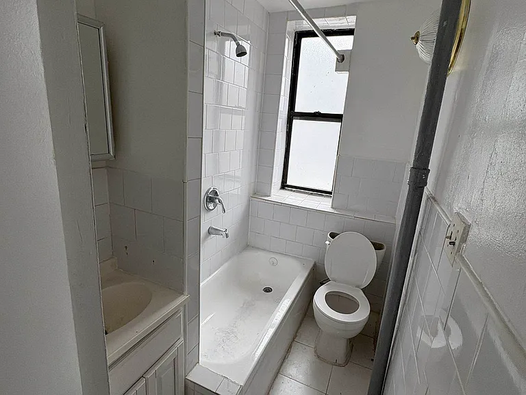 301 Hooper St #31 — Photo 2