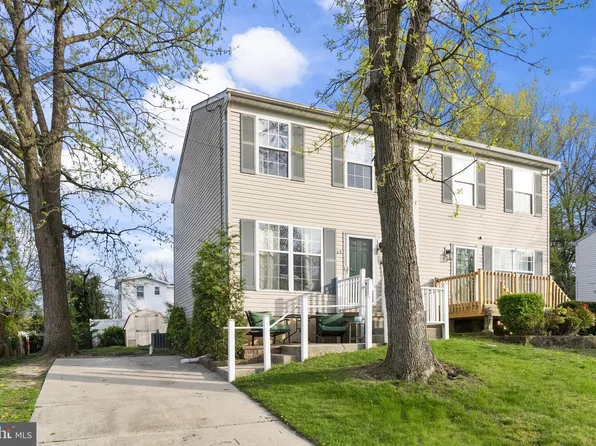 15 Orchard Ave, Somerdale, NJ 08083