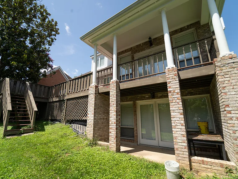 201 Trotwood Mews — Photo 6