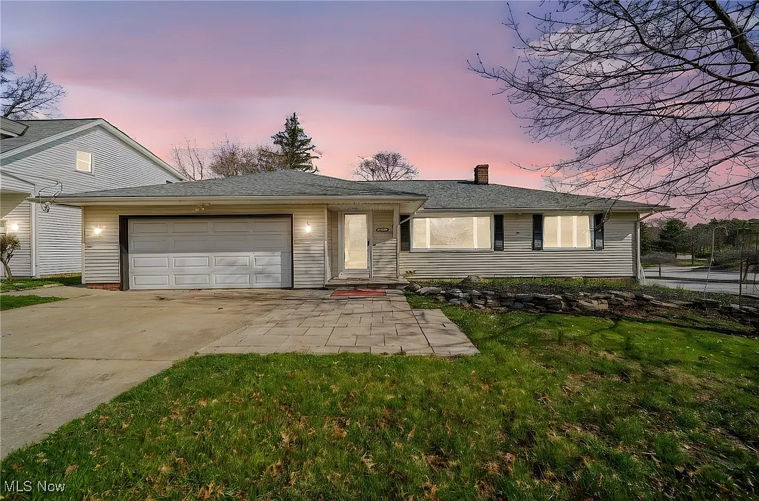 30529 Ridge Rd photo 1