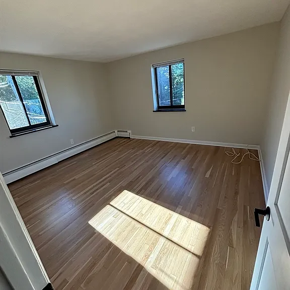 16 Walnut St #44 — Photo 4
