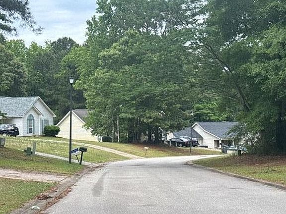 4th image of 101 Ridgefield Cir