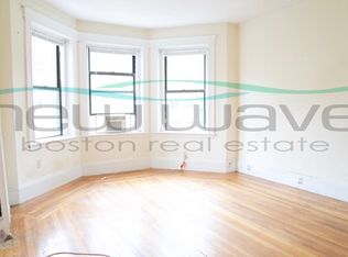 108 Hemenway St APT 10, Boston, MA 02115
