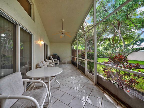 5th image of 7354 Lugano Dr
