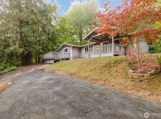 80 E Jody Lynn Ln, Belfair, WA 98528