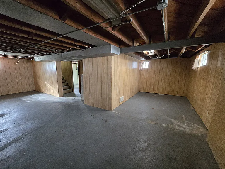 913 169th Pl — Photo 25