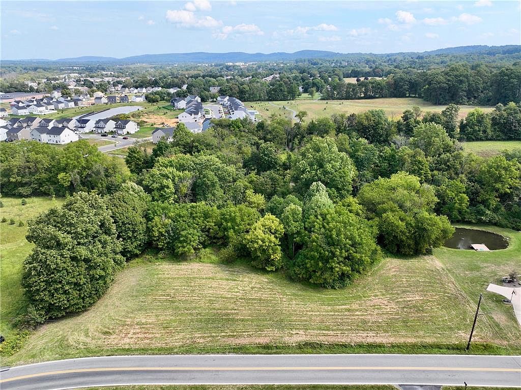 3721 Gehman Rd, Macungie, PA 18062 Zillow