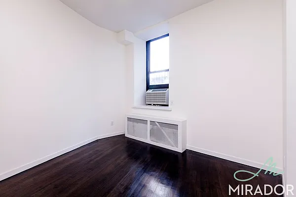 Rented by Mirador Real Estate | media 16