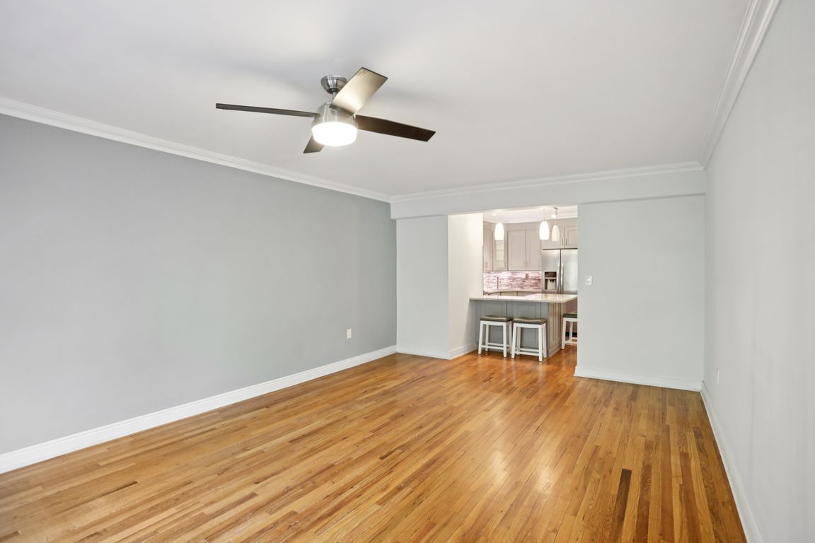 next background image