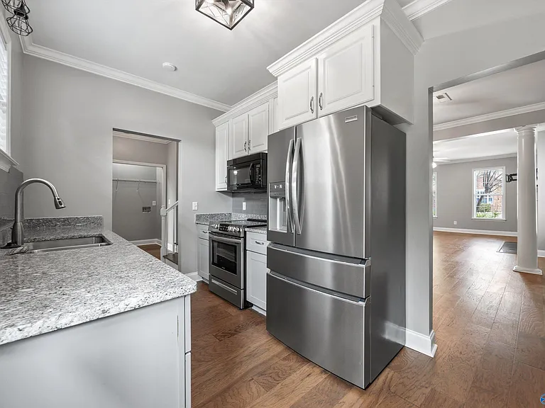 5104 Frankford Dr SE — Photo 15