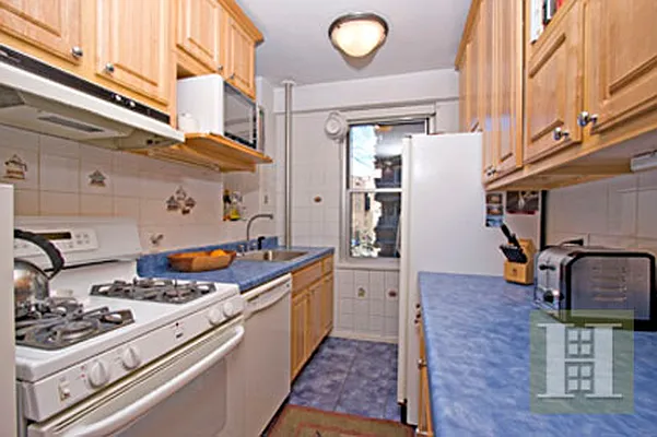 Sold by Halstead Real Estate | media 5