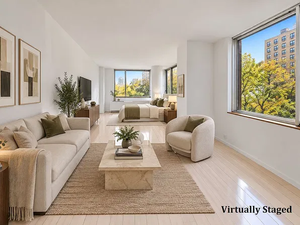 350 W 50th St APT 4K, New York, NY 10019