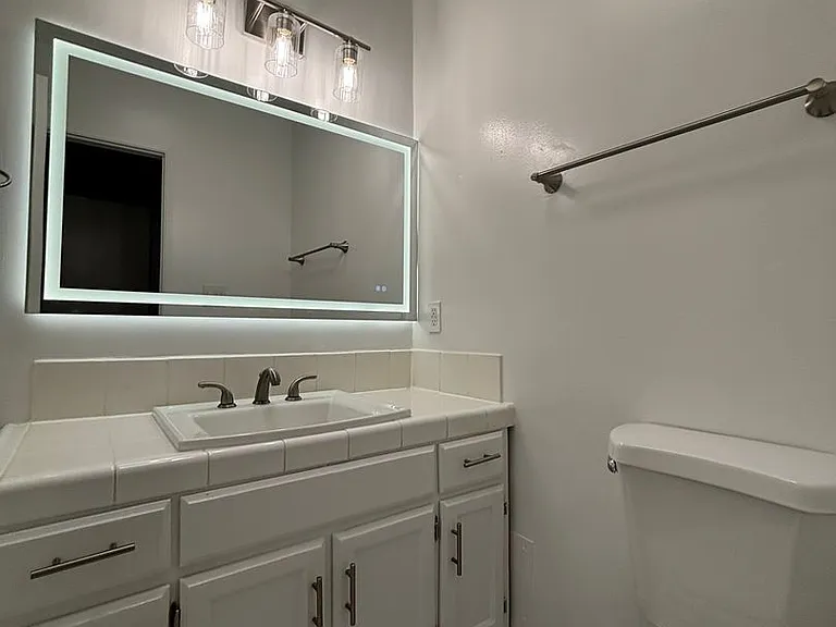 817 S. St. Andrews Pl — Photo 30