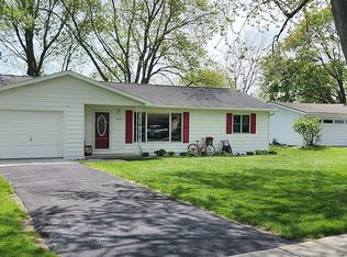 7110 Lake St, Lexington, MI 48450