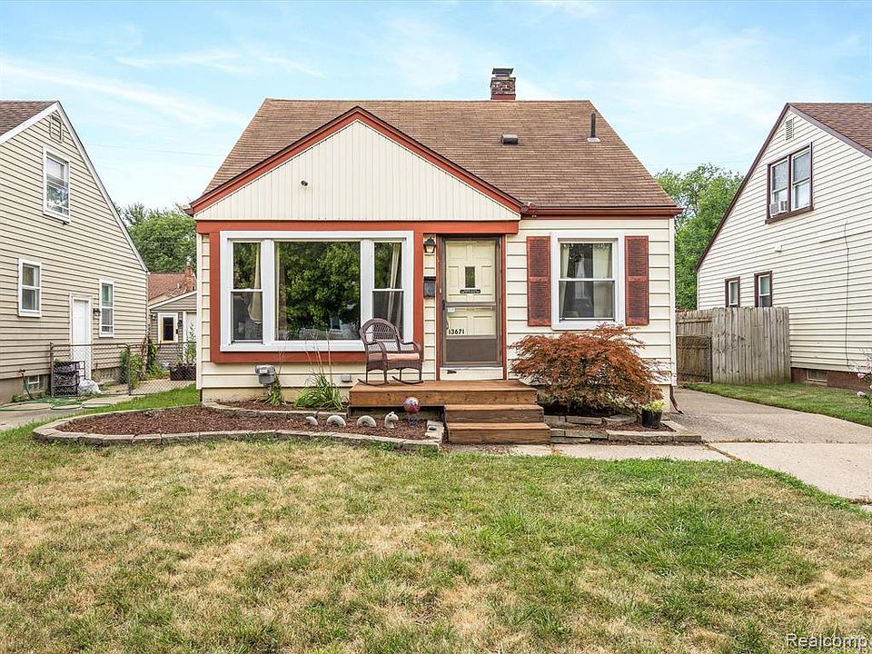 1st image of 13671 Talbot Ave
