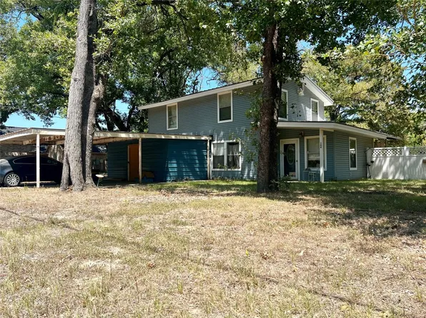 104 Shady Shores Dr, Mabank, TX 75156