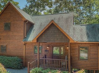 211 Fox Mountain Xing, Blue Ridge, GA 30513
