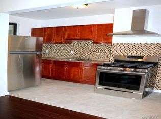 7222 66th Pl, Ridgewood, NY 11385