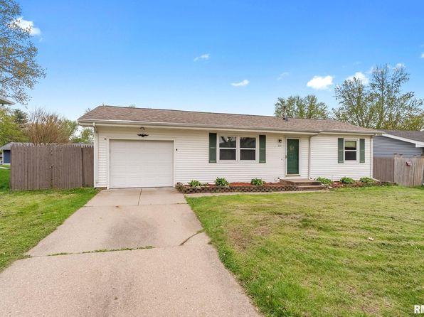 325 W 64th St, Davenport, IA 52806