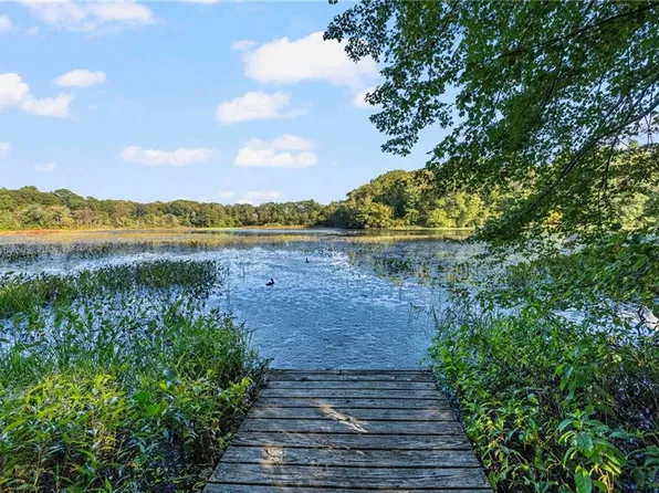 56 Woodville Alton Rd, Wood River Junction, RI 02894