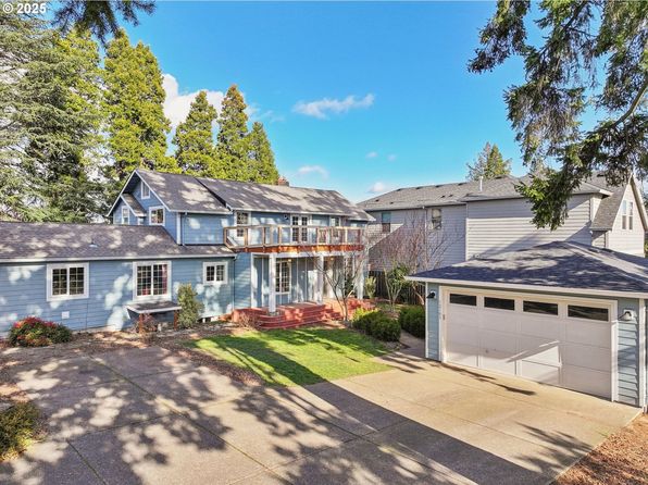 12183 SW Plantation Ter, Tigard, OR 97223
