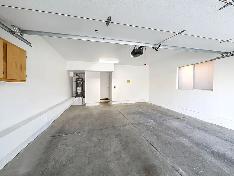4 Pinzon — Photo 14