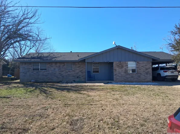 902 Georgetown, Lampasas, TX 76550