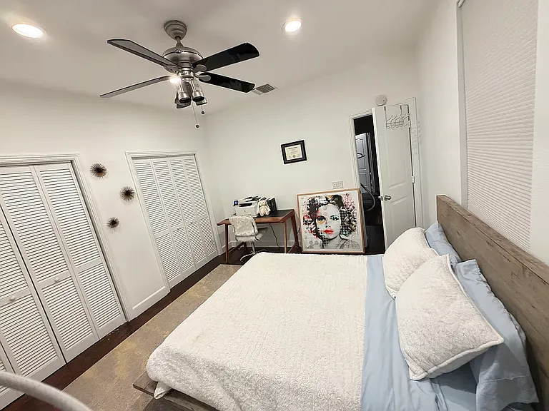 67 Vantis Dr — Photo 12
