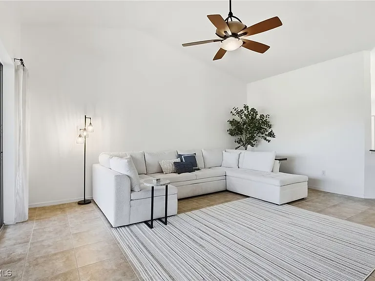 11029 Mill Creek Way #405 — Photo 12
