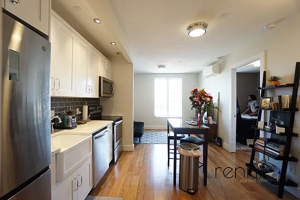 Rented by Rennit Inc. | media 16