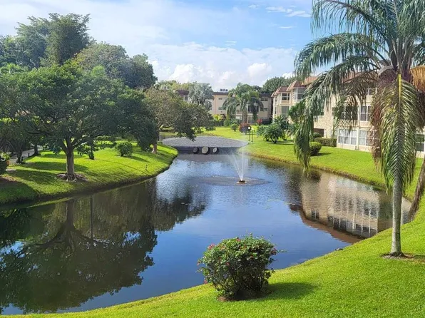 4700 NW 35th St APT 511, Lauderdale Lakes, FL 33319