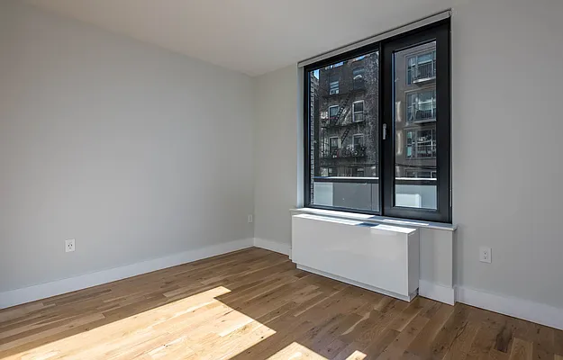 Rented by Nooklyn NYC LLC | media 28