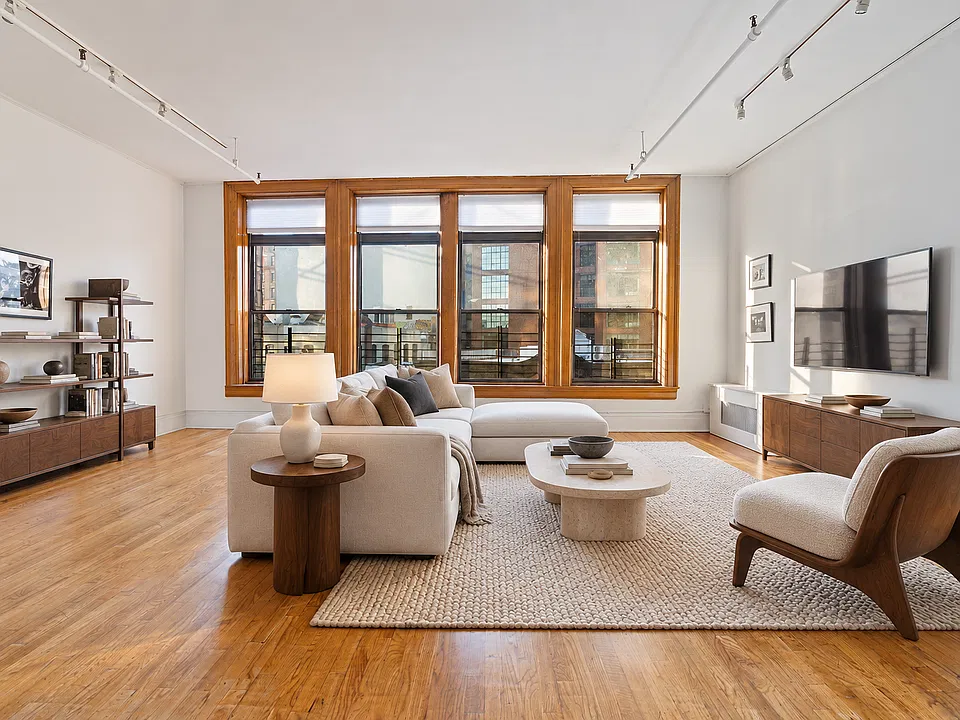 241 Lafayette St #6