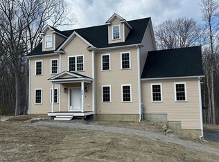 376 Elmwood Ave, Jefferson, MA 01522