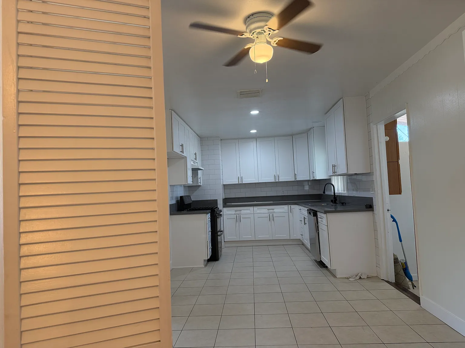 3 bed, 1529 sqft, $3,600 — Photo 3