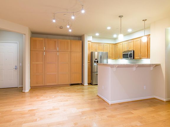 3rd image of 4388 El Camino Real Unit 268
