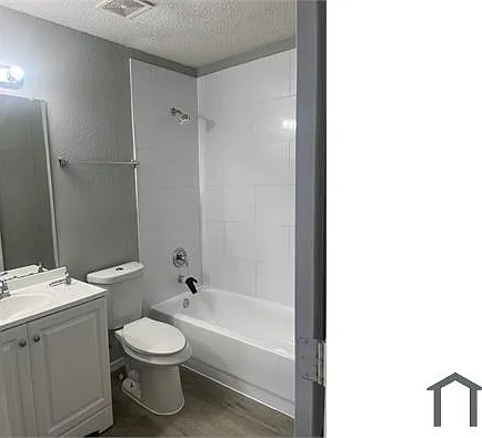 1538 Thornhill Ln — Photo 15
