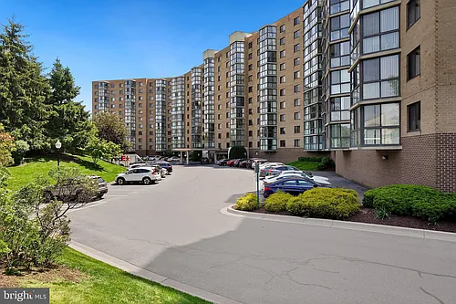 3310 N Leisure World Blvd #625 Photo 1