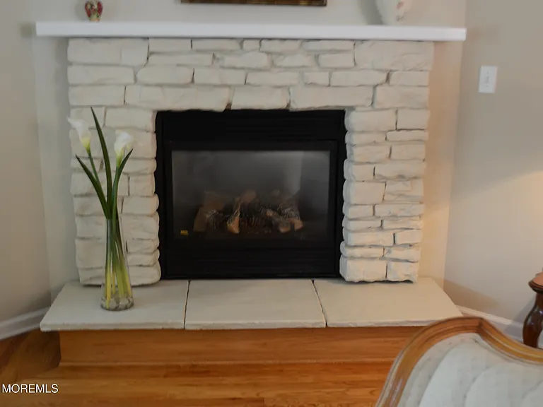 508 6th Ave — Photo 9