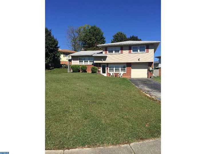 2100 Saint James Church Rd photo 1