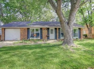 3302 W Daniel St, Champaign, IL 61821