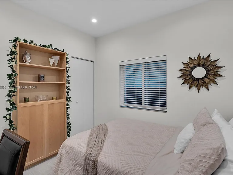 1786 SW 9th St #1 — Photo 12