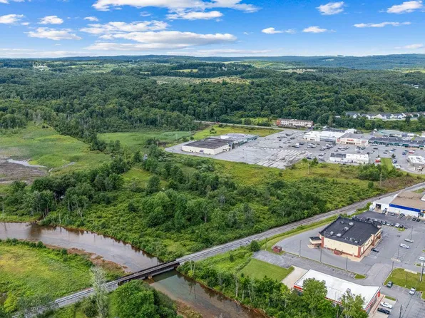 E North St, Port Matilda, PA 16870