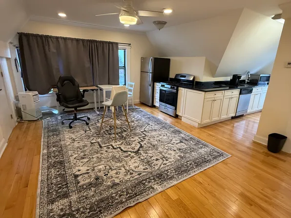 (undisclosed Address), Chestnut Hill, MA 02467