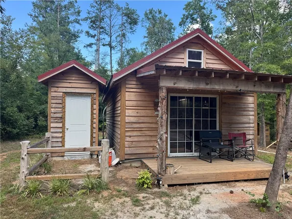 221 Oak St, Iva, SC 29655