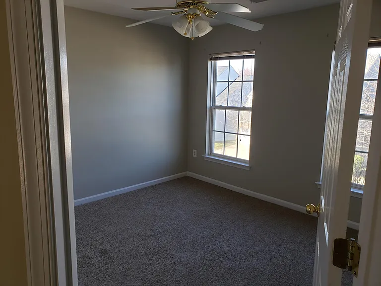 1006 Hoke Ln — Photo 25