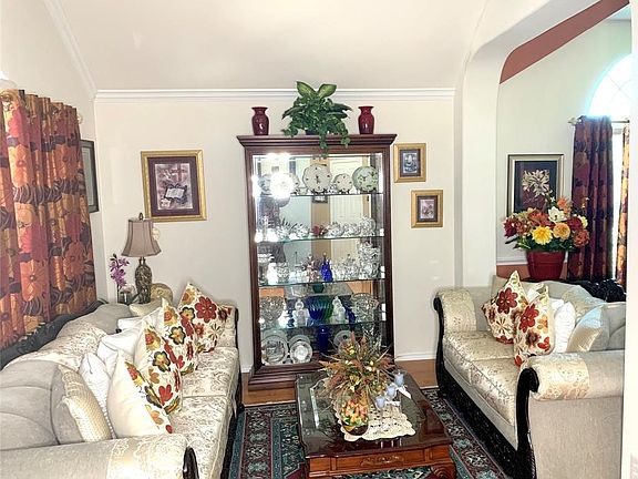 2nd image of 4368 Mountain Crest Dr