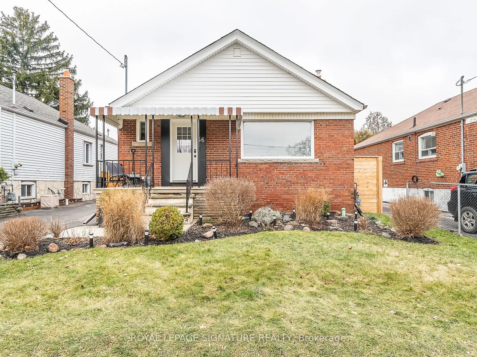2 bed, $2,300 — Photo 1